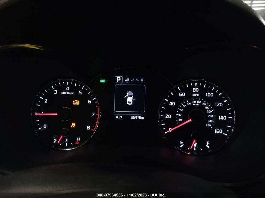 2018 KIA FORTE LX - 3KPFL4A73JE225882