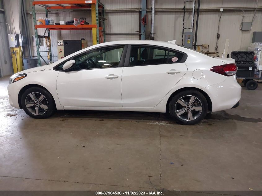 2018 KIA FORTE LX - 3KPFL4A73JE225882