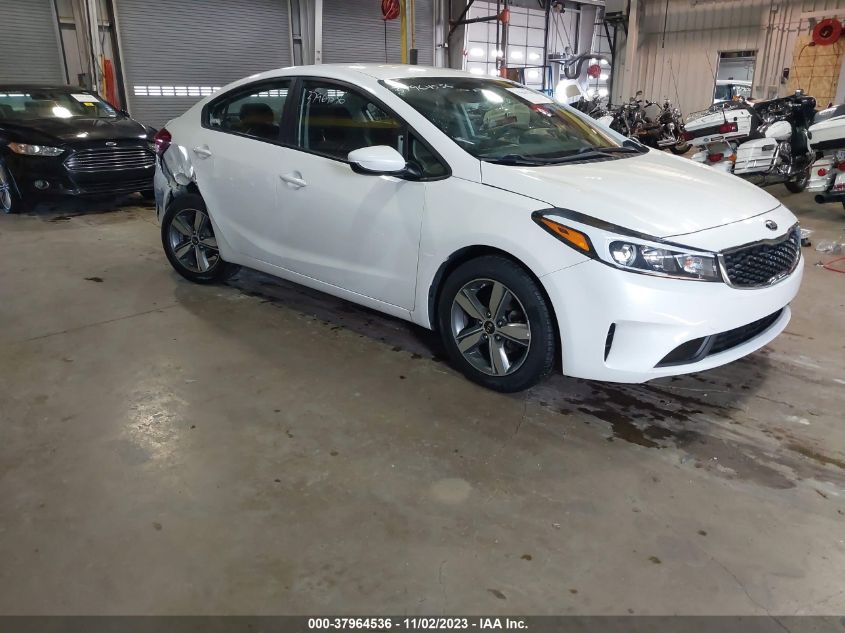 2018 KIA FORTE LX - 3KPFL4A73JE225882