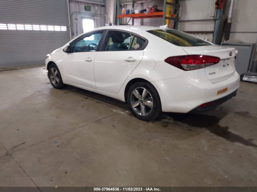 2018 KIA FORTE LX - 3KPFL4A73JE225882
