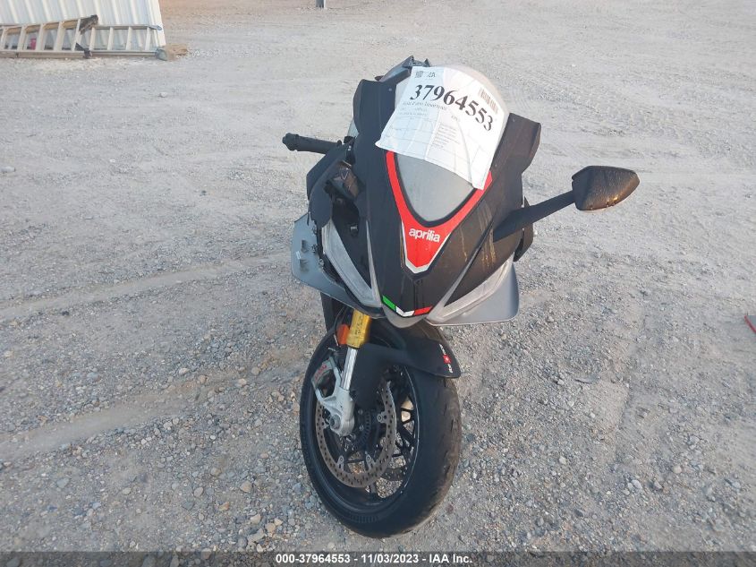 2021 APRILIA RSV4 1100 ZD4KYUA05MS000193