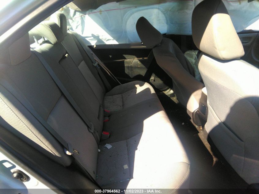 2015 TOYOTA COROLLA LE - 5YFBURHE7FP305401