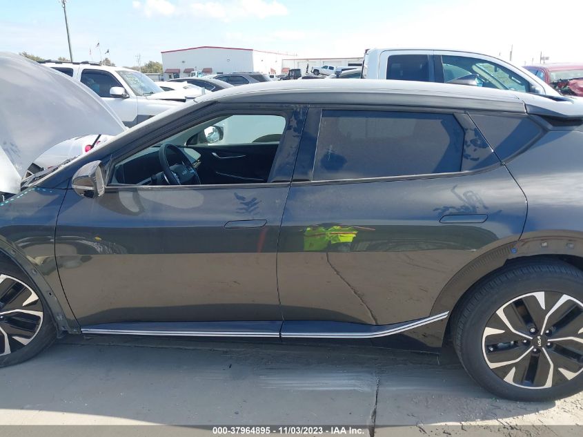 2022 KIA EV6 LIGHT/WIND/GT LINE - KNDC34LA2N5031096