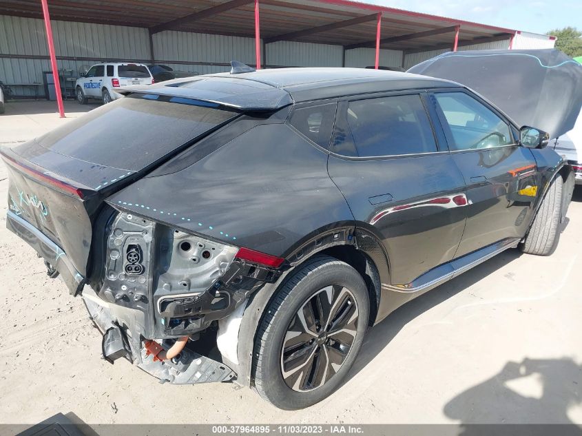 2022 KIA EV6 LIGHT/WIND/GT LINE - KNDC34LA2N5031096