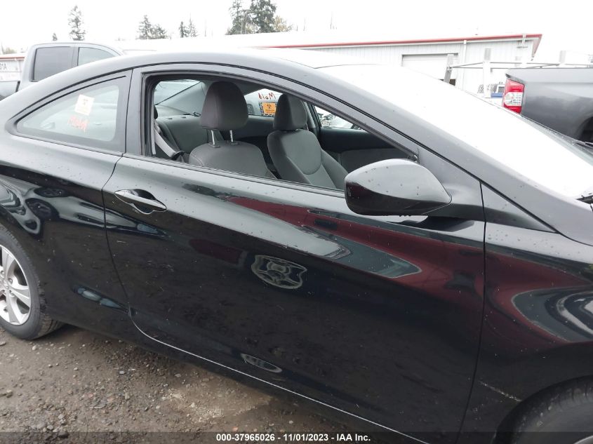 2013 HYUNDAI ELANTRA GS - KMHDH6AE9DU019874