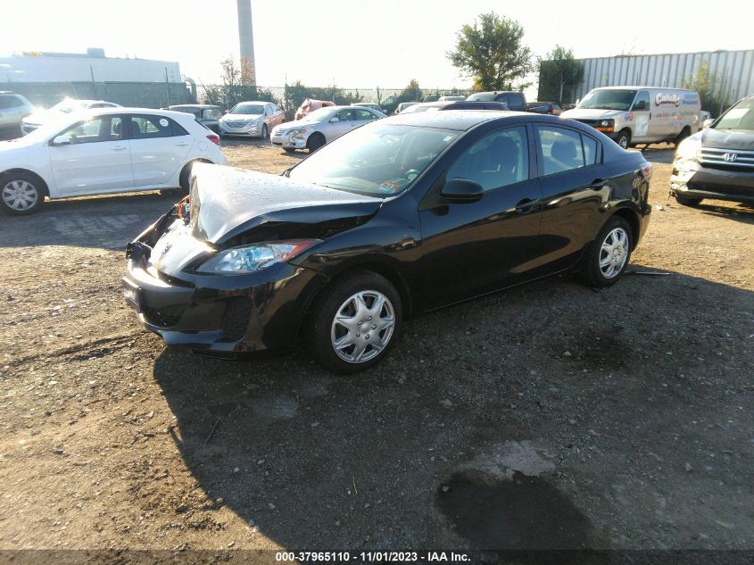 2013 MAZDA MAZDA3 I SPORT - JM1BL1UP8D1824597