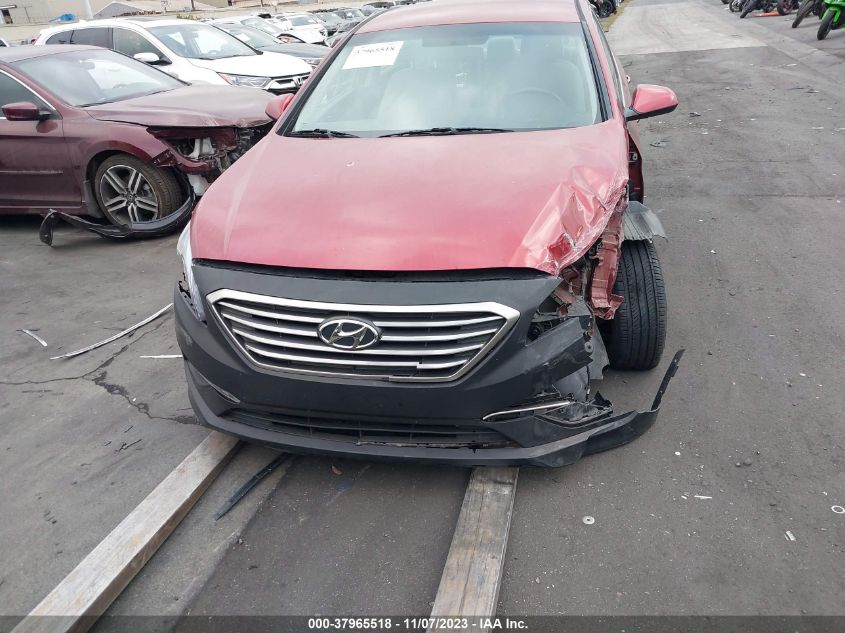 2015 HYUNDAI SONATA 2.4L SE - 5NPE24AF4FH258429