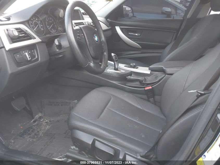 2017 BMW 320I WBA8E1G30HNU17740