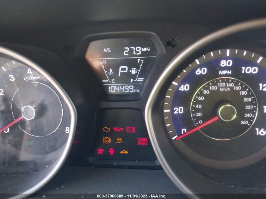 2016 HYUNDAI ELANTRA SE/SPORT/LIMITED - 5NPDH4AE4GH659675