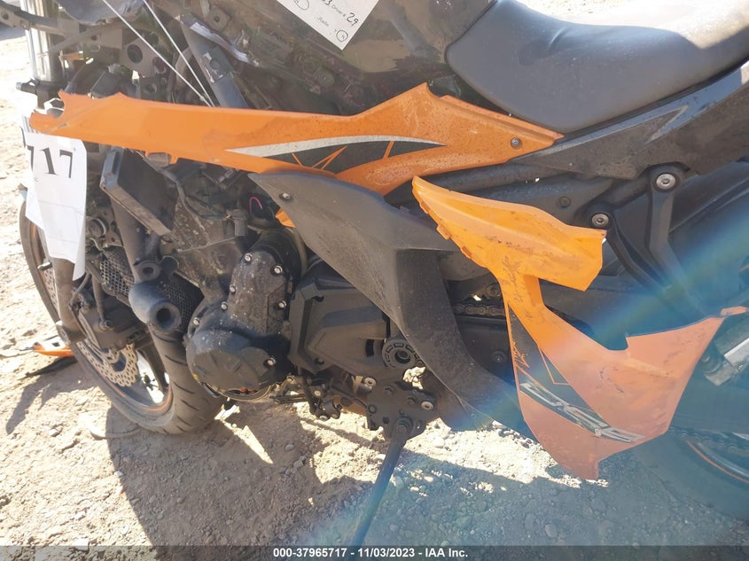 VIN JKAEXEK13KDA29943 2019 KAWASAKI EX650 F
