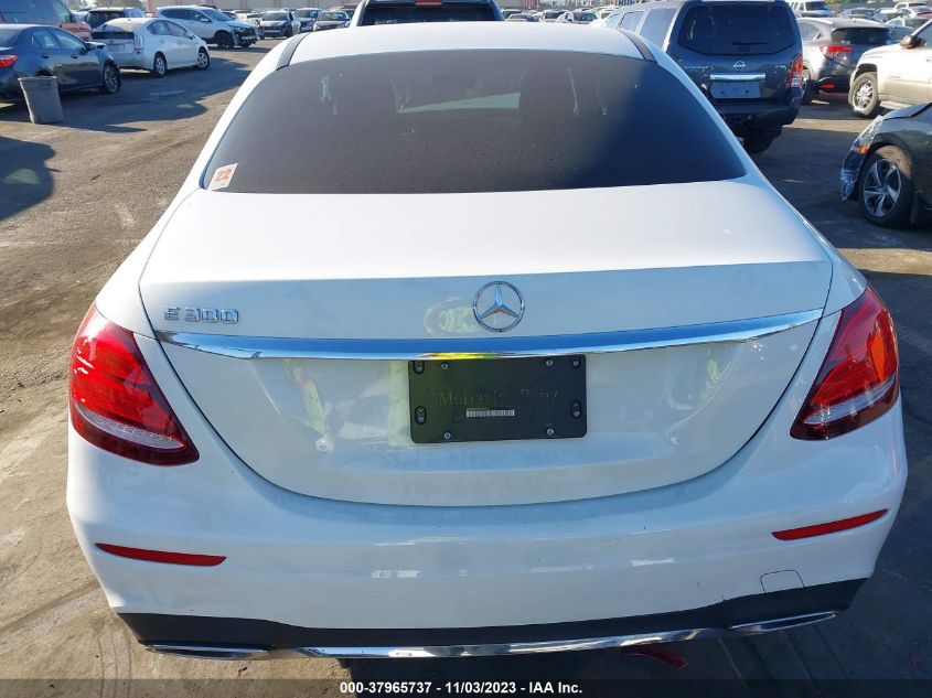 2019 MERCEDES-BENZ E 300 WDDZF4JB6KA647700