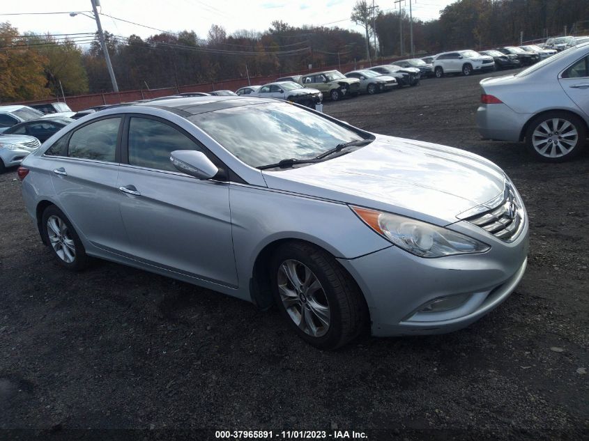 2013 HYUNDAI SONATA LIMITED PZEV - 5NPEC4AC0DH675658