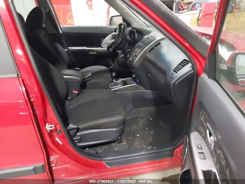2013 KIA SOUL +/!/SPORT - KNDJT2A65D7558806