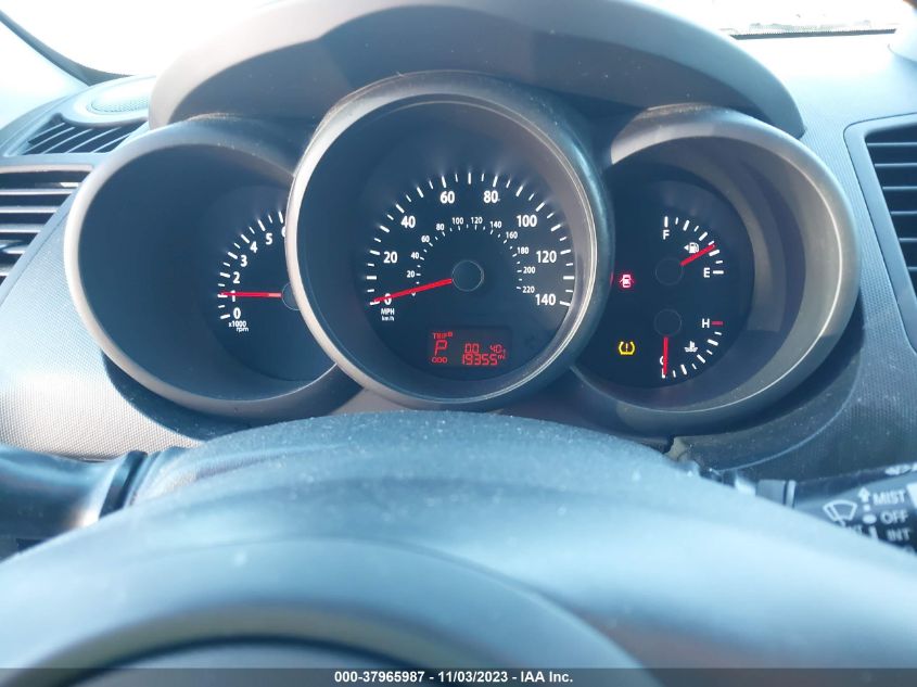 2013 KIA SOUL BASE - KNDJT2A57D7622934