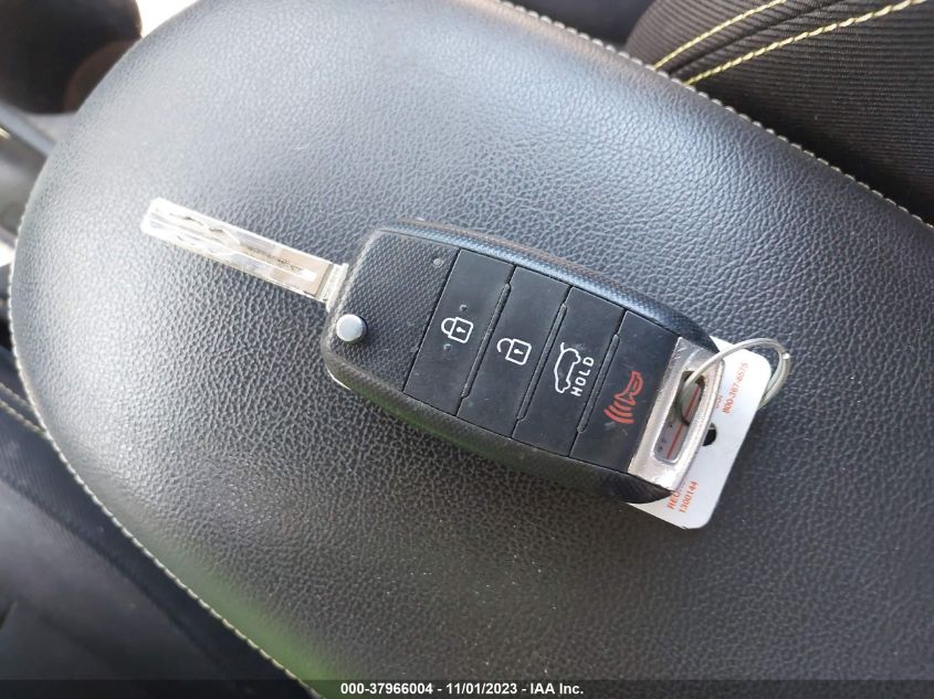 2014 KIA SOUL + - KNDJP3A57E7031420