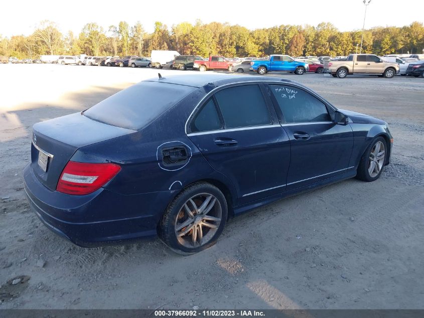 2014 MERCEDES-BENZ C 250 SPORT/LUXURY WDDGF4HB6EA930972
