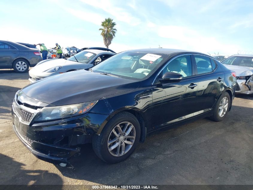 2013 KIA OPTIMA LX - 5XXGM4A72DG132655