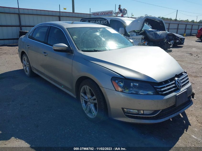 2014 VOLKSWAGEN PASSAT SEL - 1VWCN7A34EC027446