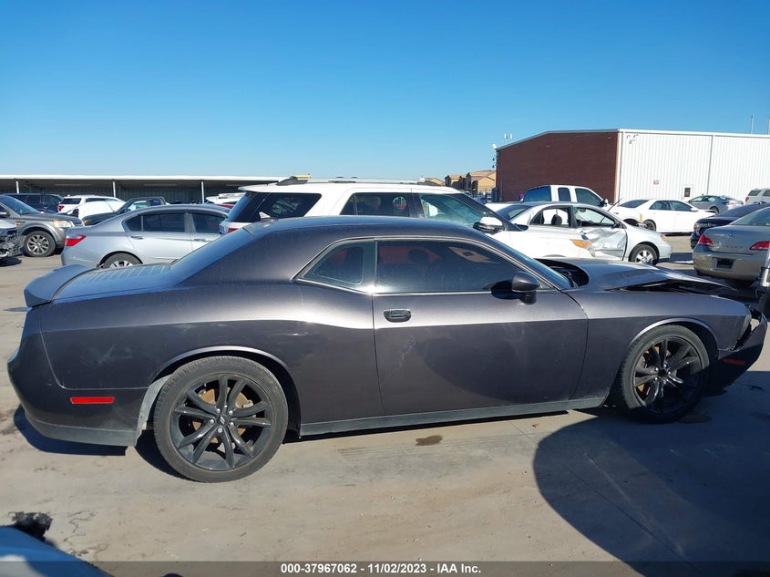 VIN 2C3CDZAG6JH314562 2018 DODGE CHALLENGER SXT PLUS