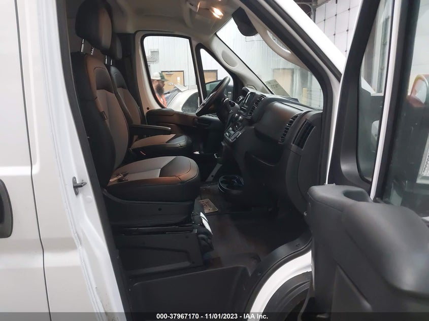 VIN 3C6LRVDG7PE582601 2023 RAM PROMASTER 2500 2500 HIGH