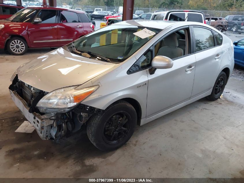 2013 TOYOTA PRIUS TWO - JTDKN3DU0D0346676