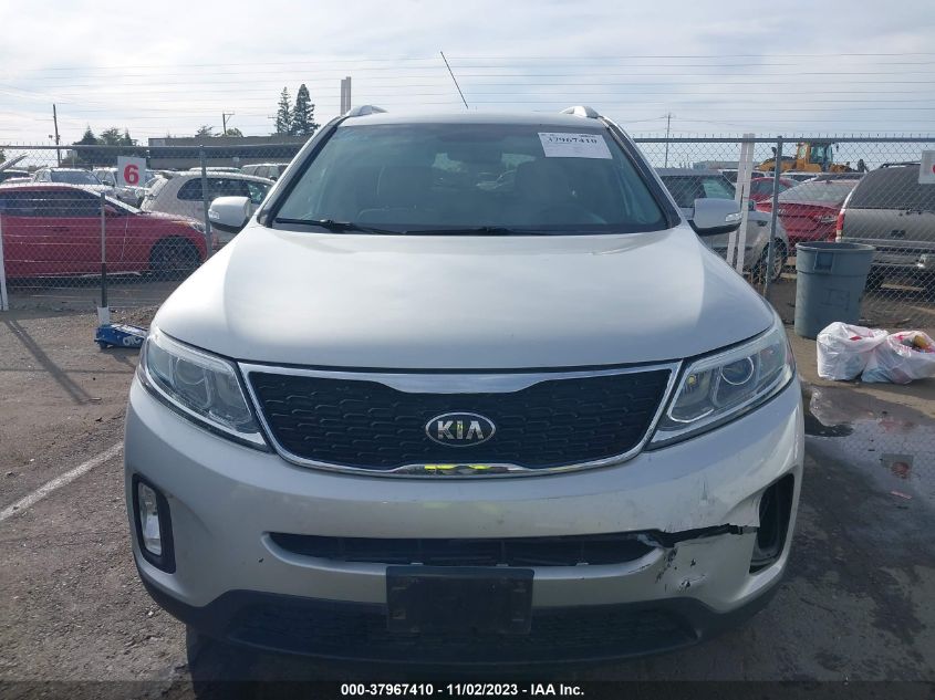 2014 KIA SORENTO LX - 5XYKT3A60EG529373