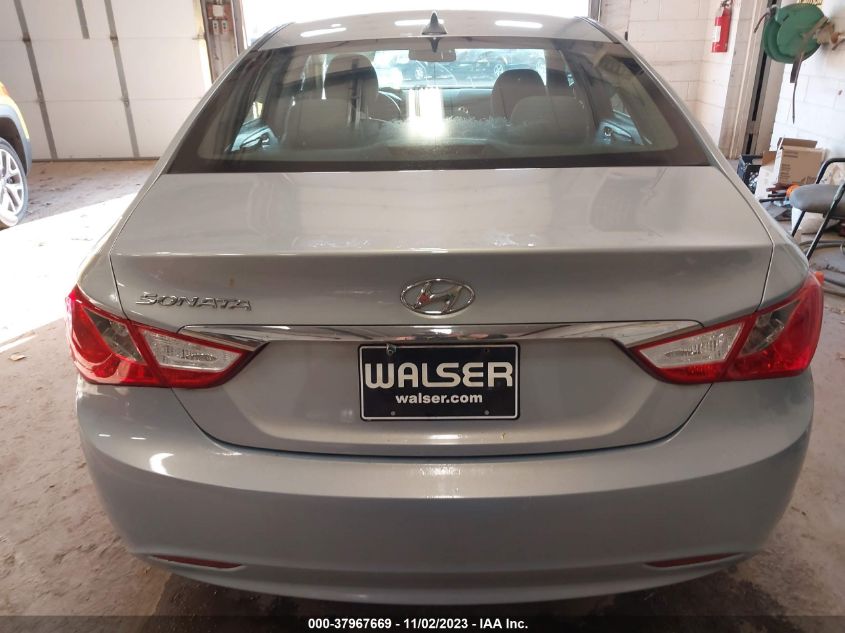 2013 HYUNDAI SONATA GLS - 5NPEB4AC2DH516644