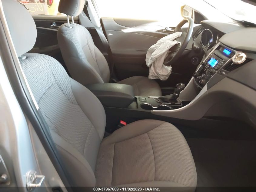 2013 HYUNDAI SONATA GLS - 5NPEB4AC2DH516644