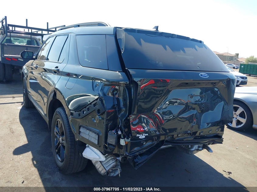 VIN 1FMSK7DH1NGC49025 2022 FORD EXPLORER XLT