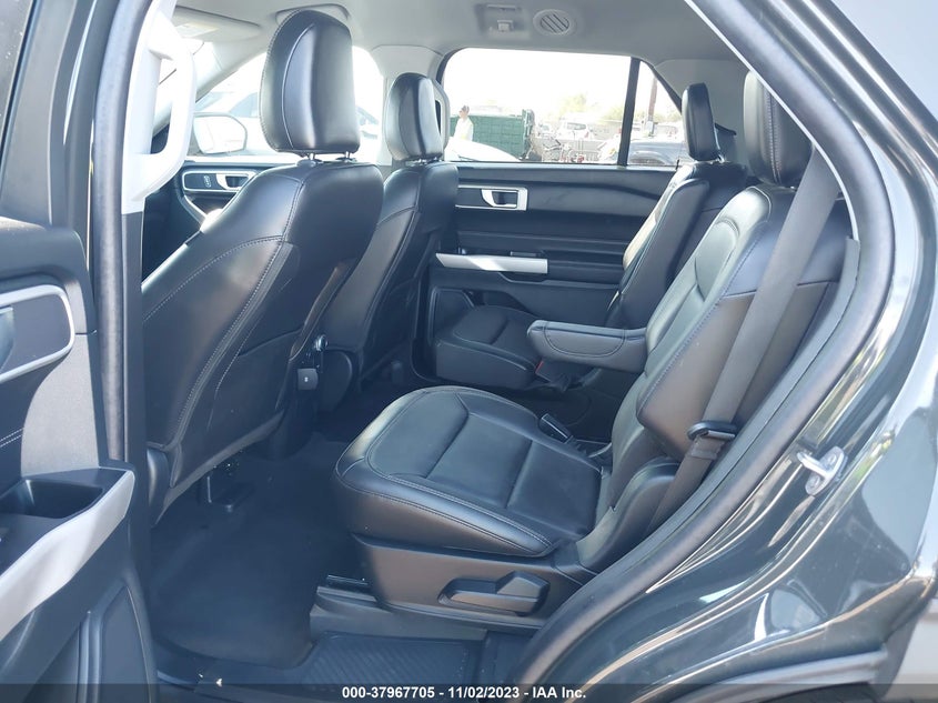 VIN 1FMSK7DH1NGC49025 2022 FORD EXPLORER XLT