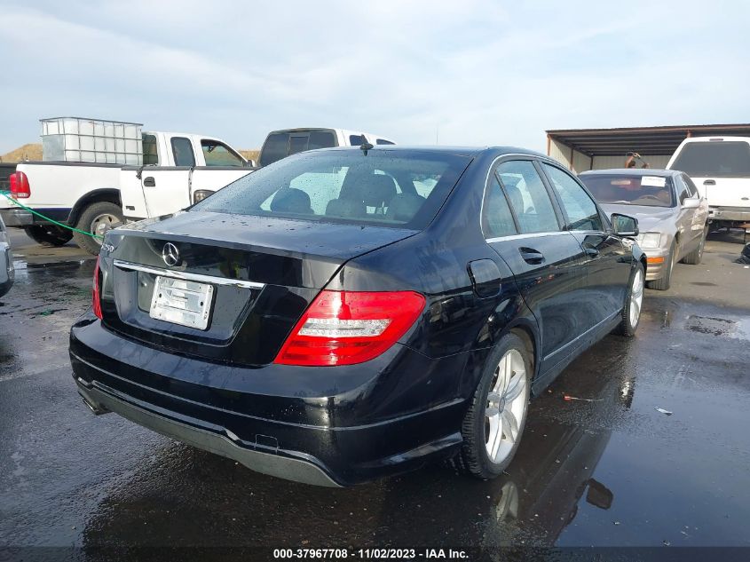 2013 MERCEDES-BENZ C 250 LUXURY/SPORT WDDGF4HB0DR290533