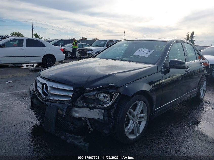 2013 MERCEDES-BENZ C 250 LUXURY/SPORT WDDGF4HB0DR290533