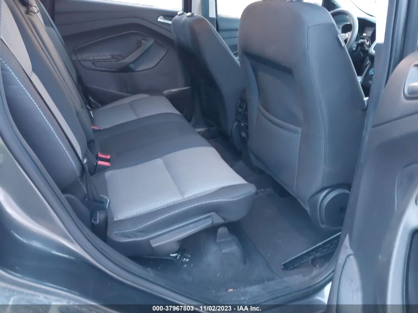 2019 FORD ESCAPE SE - 1FMCU9GD0KUB06955