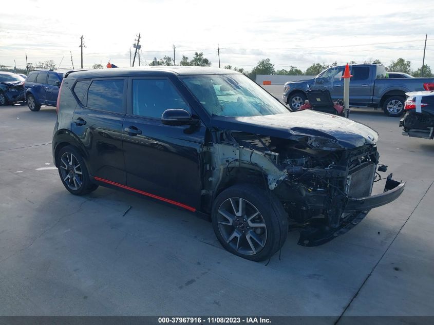 KNDJ63AU5M7744681 KIA SOUL GT LINE 2021
