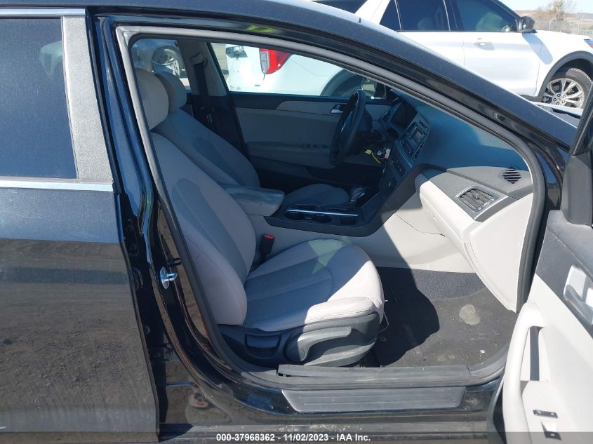 2015 HYUNDAI SONATA SE - 5NPE24AF2FH202747