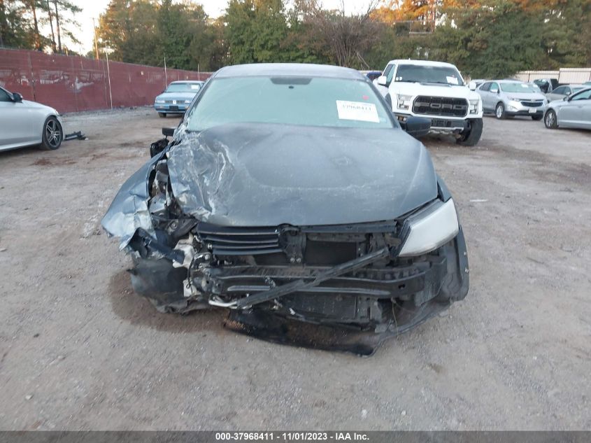 2014 VOLKSWAGEN JETTA 2.0L S - 3VW2K7AJ5EM253755