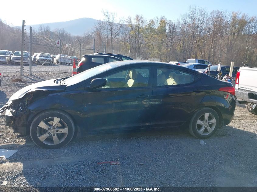 2013 HYUNDAI ELANTRA GLS - 5NPDH4AE3DH216493