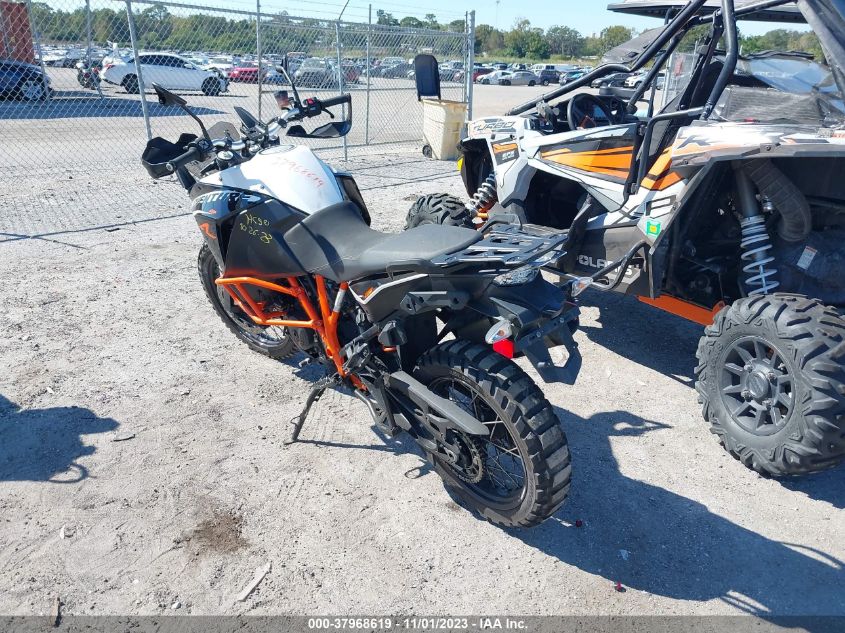 2015 KTM 1190 ADVENTURE R VBKV29402FM925376