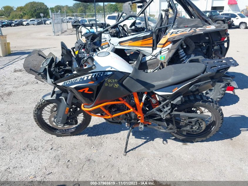 2015 KTM 1190 ADVENTURE R VBKV29402FM925376
