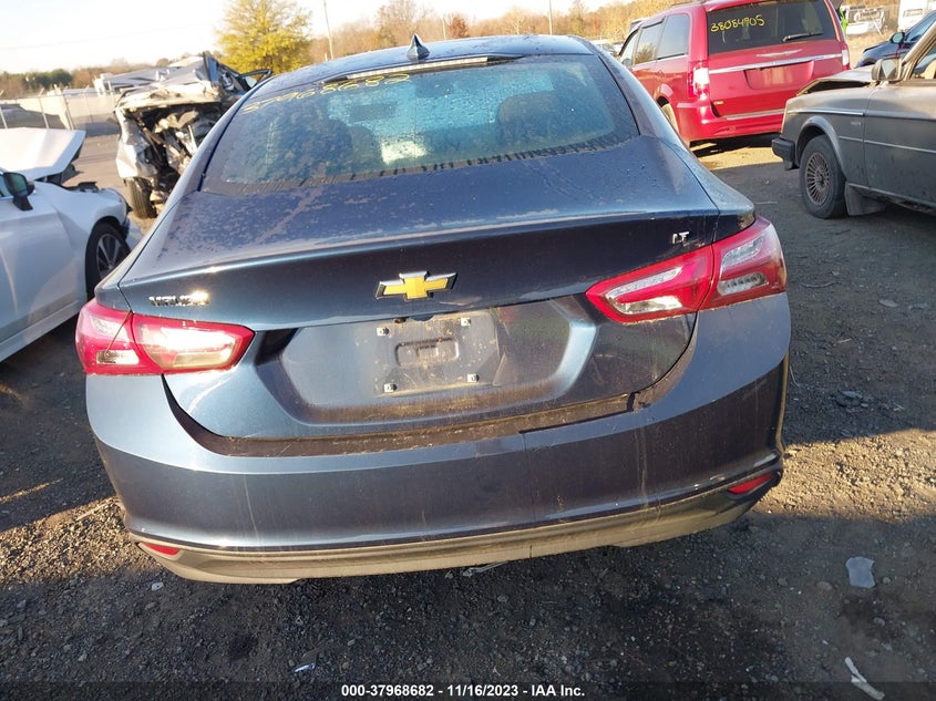 VIN 1G1ZD5ST2NF132111 2022 CHEVROLET MALIBU LT