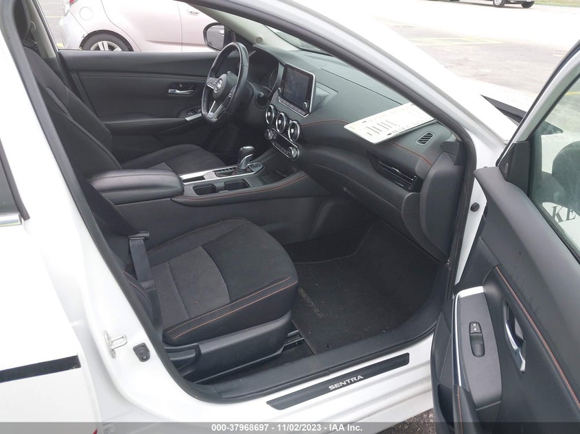 VIN 3N1AB8DV1MY207756 2021 NISSAN SENTRA SR