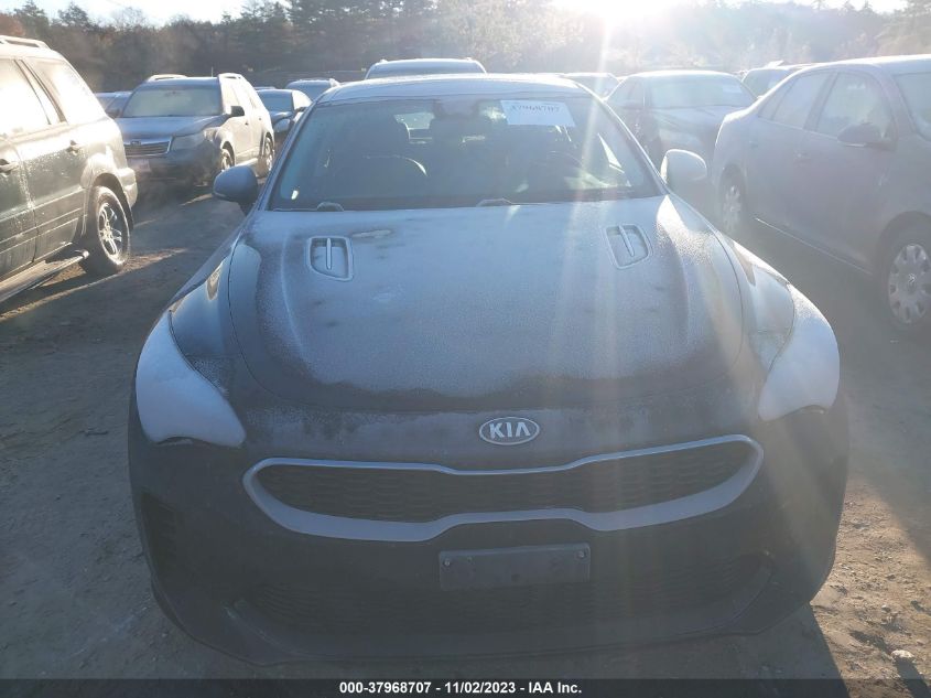 2018 KIA STINGER PREMIUM - KNAE25LA0J6017040