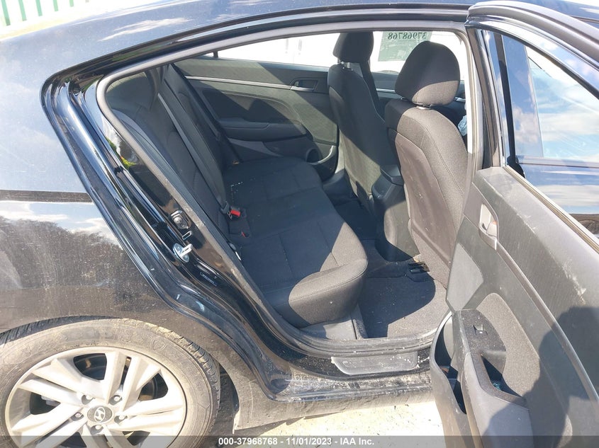 VIN 5NPD84LFXKH464131 2019 HYUNDAI ELANTRA SEL/VALUE/LIMITED