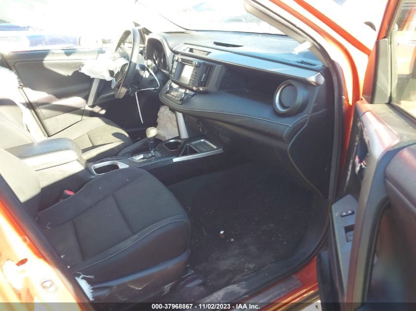 2016 TOYOTA RAV4 XLE - JTMWFREV3GJ063065