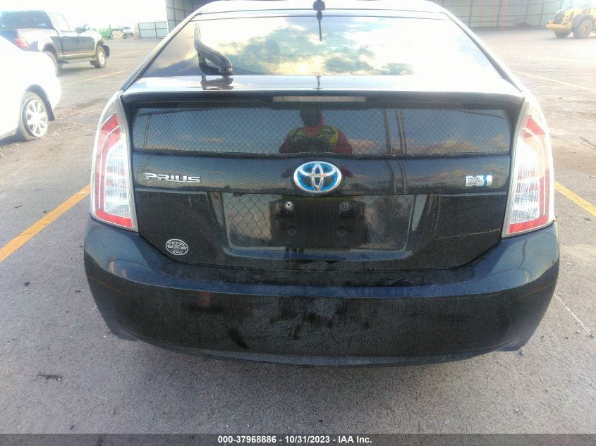2014 TOYOTA PRIUS THREE - JTDKN3DU1E0382748