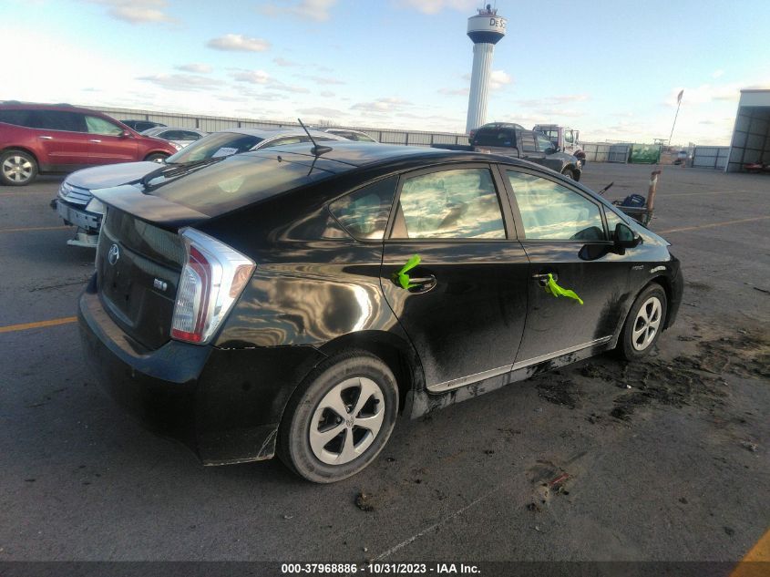 2014 TOYOTA PRIUS THREE - JTDKN3DU1E0382748