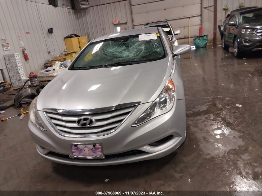 2013 HYUNDAI SONATA GLS - 5NPEB4AC6DH546195