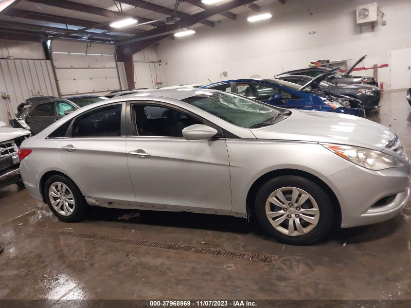 2013 HYUNDAI SONATA GLS - 5NPEB4AC6DH546195