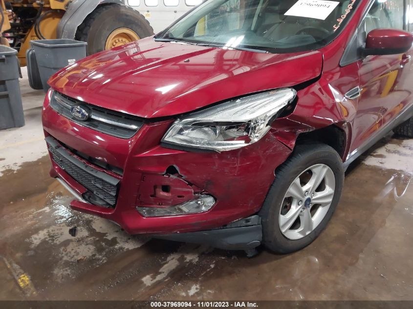 2016 FORD ESCAPE SE - 1FMCU9G95GUA59490