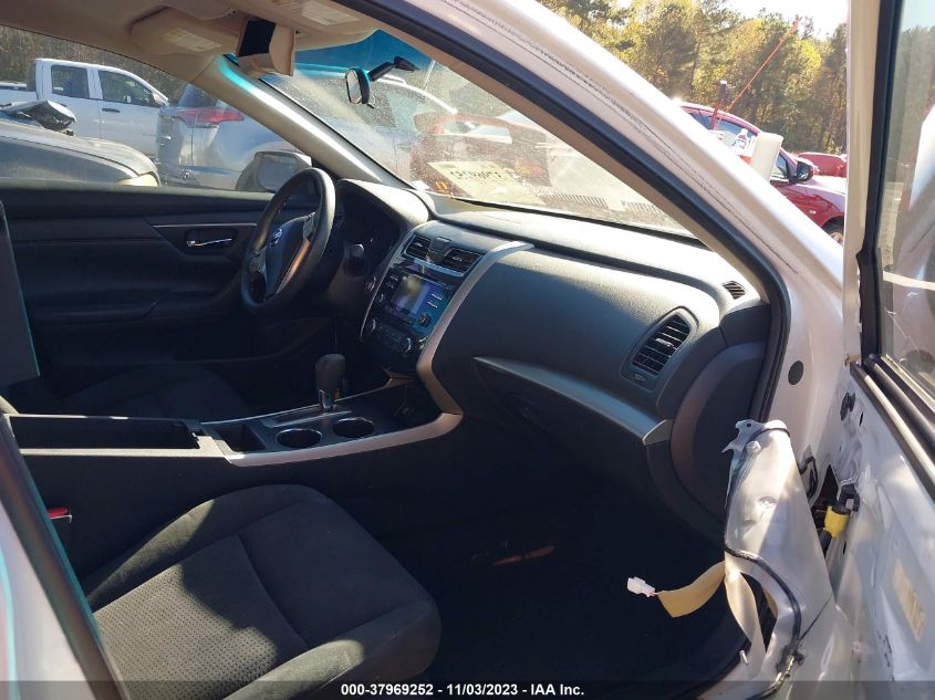 2015 NISSAN ALTIMA 2.5/S/SV/SL - 1N4AL3APXFC275915